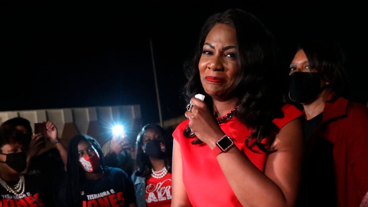 Tishaura Jones elected as first Black female mayor in St. Louis