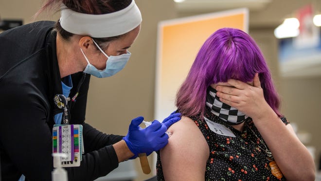 Memorial Day vaccine, Louisiana, Hawaii lift restrictions