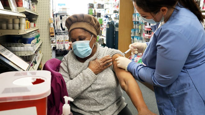 Troops to help vaccine distribution; at-home test surge