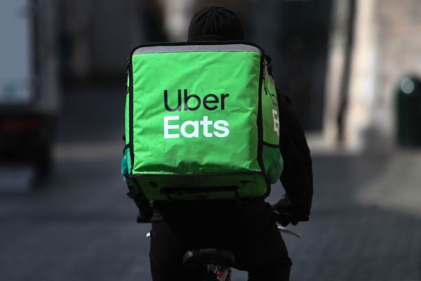 Uber expands its grocery delivery service to more than 400 US cities and towns – TechCrunch